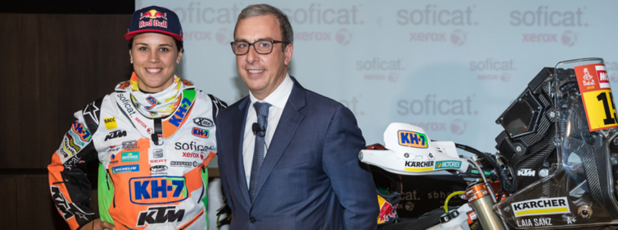 Laia Sanz presentación Dakar 2018 con Gerard Sicart